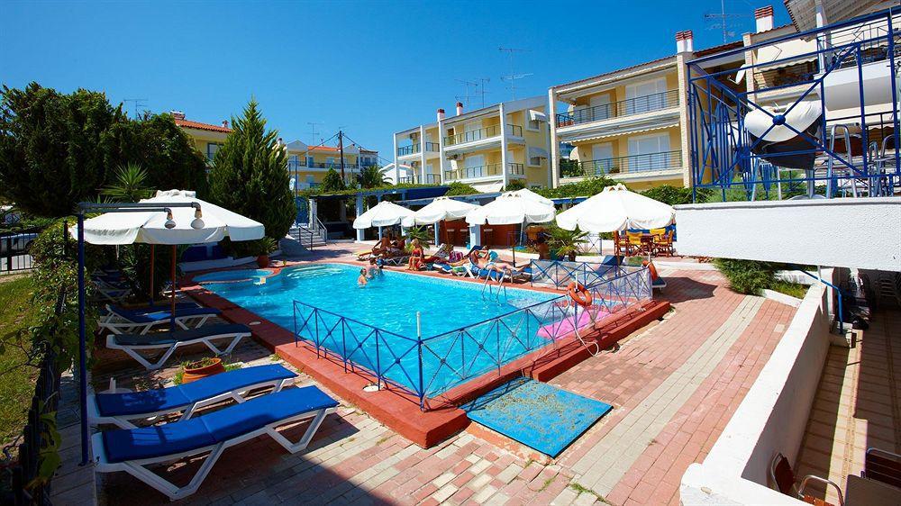 Hotel Makedonia Sky Hanioti Esterno foto