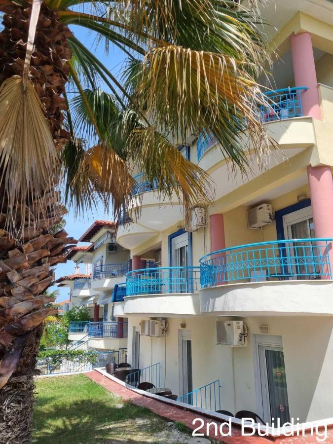 Hotel Makedonia Sky Hanioti Esterno foto