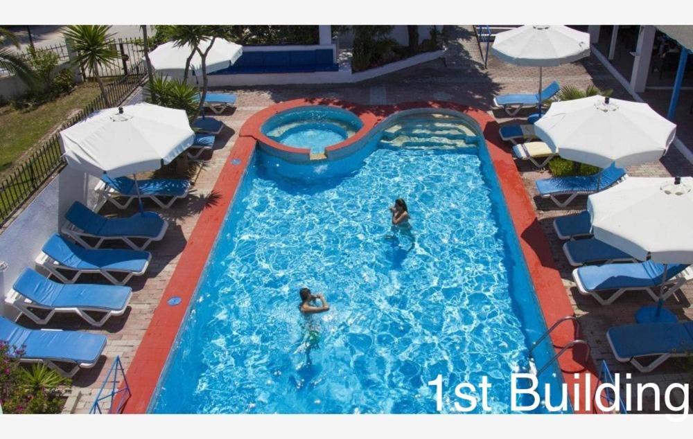 Hotel Makedonia Sky Hanioti Esterno foto