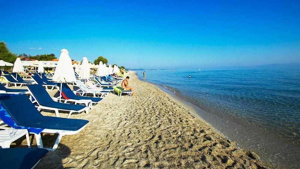 Hotel Makedonia Sky Hanioti Esterno foto